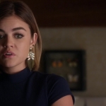 Pretty_Little_Liars_S06E13_The_Gloves_Are_On_720p_WEB-DL_DD5_1_H_264-NTb_1336.jpg