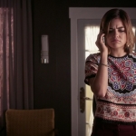 Pretty_Little_Liars_S06E15_Do_Not_Disturb_720p_WEB-DL_DD5_1_H_264-NTb_1699.jpg