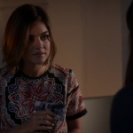 Pretty_Little_Liars_S06E15_Do_Not_Disturb_720p_WEB-DL_DD5_1_H_264-NTb_1883.jpg