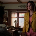 Pretty_Little_Liars_S06E16_Where_Somebody_Waits_for_Me_720p_WEB-DL_DD5_1_H_264-NTb_1196.jpg