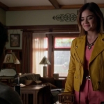 Pretty_Little_Liars_S06E16_Where_Somebody_Waits_for_Me_720p_WEB-DL_DD5_1_H_264-NTb_1201.jpg