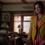 Pretty_Little_Liars_S06E16_Where_Somebody_Waits_for_Me_720p_WEB-DL_DD5_1_H_264-NTb_1203.jpg