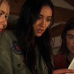 Pretty_Little_Liars_S07E03_WEB-DL_720p_DUAL_WWW_COMANDOTORRENTS_COM_2187.jpg