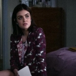 Pretty_Little_Liars_S07E09_WEB-DL_720p_DUAL_WWW_COMANDOTORRENTS_COM_2026.jpg
