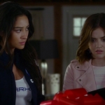 Pretty_Little_Liars_S07E11_WEB-DL_720p_DUAL_WWW_COMANDOTORRENTS_COM_0486.jpg