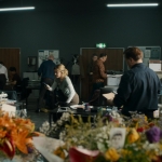 Ragdoll_S01E01_1080p_AMZN_WEB-DL_DDP5_1_H_264-NTb_1935.jpg
