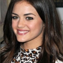 SigningCopiesSeventeen2011-19.jpg