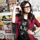 Filename=VansGirl2011-13.png
Filesize=113KiB
Dimensions=400x281
Date added=Sep 23, 2015 VansGirl2011-13.png