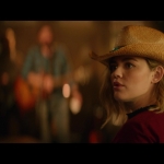 a_nice_girl_like_you_2020_1080p_web_h264-huzzah_4706.jpg