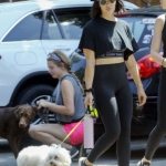 Filename=elvisla290719-010.jpg
Filesize=679KiB
Dimensions=2134x3200
Date added=Jul 30, 2019 elvisla290719-010.jpg