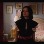 katy_keene_s01e04_internal_1080p_web_h264-hillary_0120.jpg