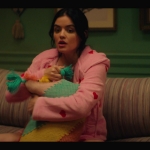 katy_keene_s01e04_internal_1080p_web_h264-hillary_0780.jpg