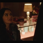 katy_keene_s01e04_internal_1080p_web_h264-hillary_1897.jpg