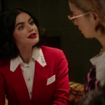 katy_keene_s01e08_1080p_web_h264-memento_0452.jpg