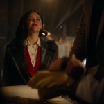 katy_keene_s01e08_1080p_web_h264-memento_0665.jpg