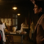 katy_keene_s01e08_1080p_web_h264-memento_0681.jpg