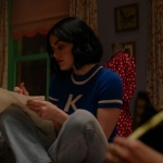 katy_keene_s01e09_1080p_web_h264-memento_0689.jpg