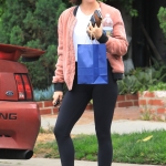 Filename=outinwh130519-001.jpg
Filesize=543KiB
Dimensions=2137x3205
Date added=May 13, 2019 outinwh130519-001.jpg