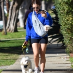 walkingherdogsinla110221_036.jpg