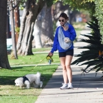 walkingherdogsinla110221_061.jpg