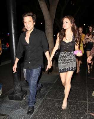 LEAVING_MY_STUDIO_NIGHTCLUB_IN_HOLLYWOOD_25-07-2011_07.jpg