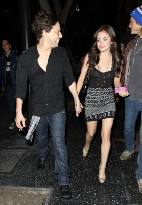 LEAVING_MY_STUDIO_NIGHTCLUB_IN_HOLLYWOOD_25-07-2011_08.jpg
