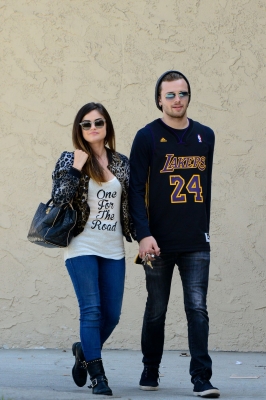 Lucy_and_Joel_Crouse_in_Los_Angeles_23-06-2014_67.jpg