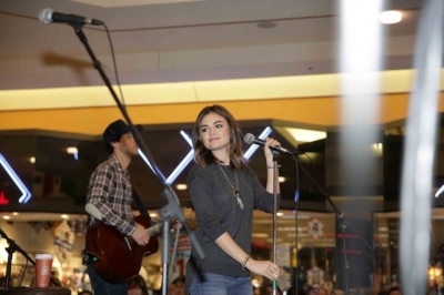1041newcountry051214-017.jpg