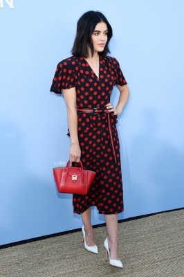HQ
