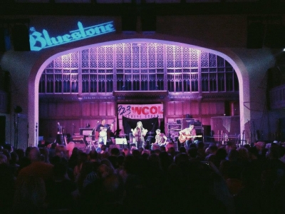 923wcol201113-001.jpg