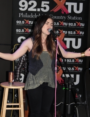 925xtuphilly230114-014.jpg