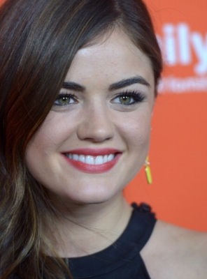 ABCFamilyHosts2012-02.jpg