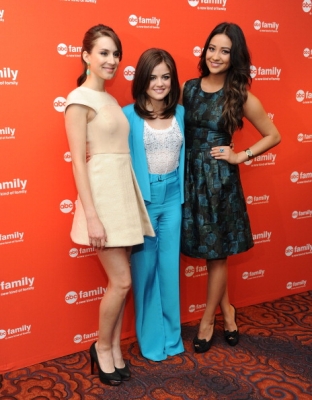 ABCFamilyUpfront2012-14.jpg