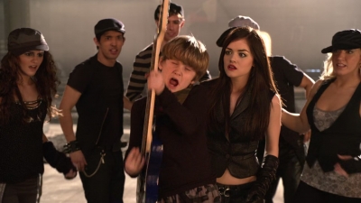 A_Cinderella_Story_Once_Upon_a_Song_2011_1080p_WEBRip_x265-RARBG_0088.jpg