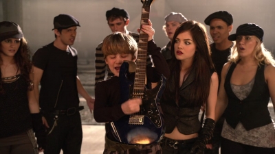 A_Cinderella_Story_Once_Upon_a_Song_2011_1080p_WEBRip_x265-RARBG_0090.jpg