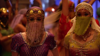 A_Cinderella_Story_Once_Upon_a_Song_2011_1080p_WEBRip_x265-RARBG_2169.jpg