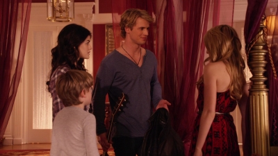 A_Cinderella_Story_Once_Upon_a_Song_2011_1080p_WEBRip_x265-RARBG_3774.jpg