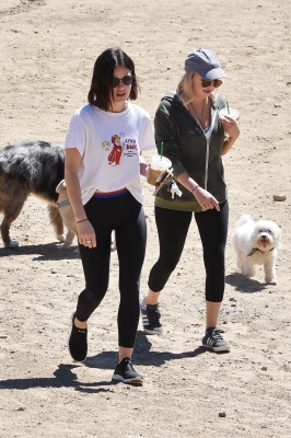 AtDogPark160918-056.jpg