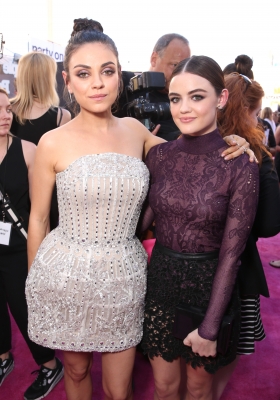 HQ
