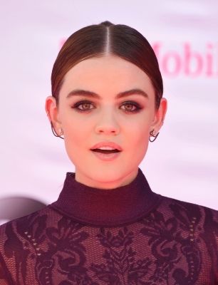 HQ
