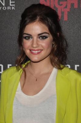 BeverlyCenterEvent2012-03.jpg