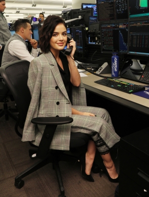 HQ
