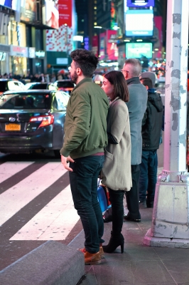 HQ
