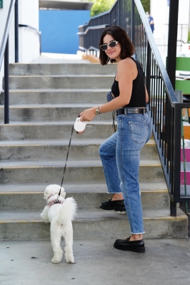 Dropsherdogsatdaycarecenter_018.jpg