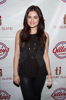 GilleysSaloon2013-05.jpg