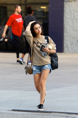 HQ
