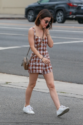 HQ
