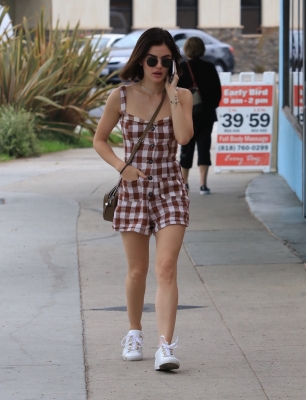 HQ
