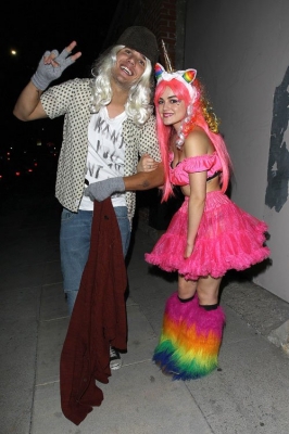 JJHalloween2012-01.jpg