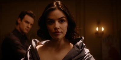 Katy_Keene_S01E10_Chapter_Ten_Gloria_1080p_AMZN_WEB-DL_DDP5_1_H_264-KiNGS_0005.jpg